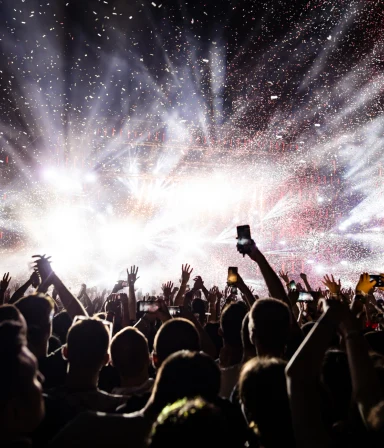 Entertainment venue graffiti removal service